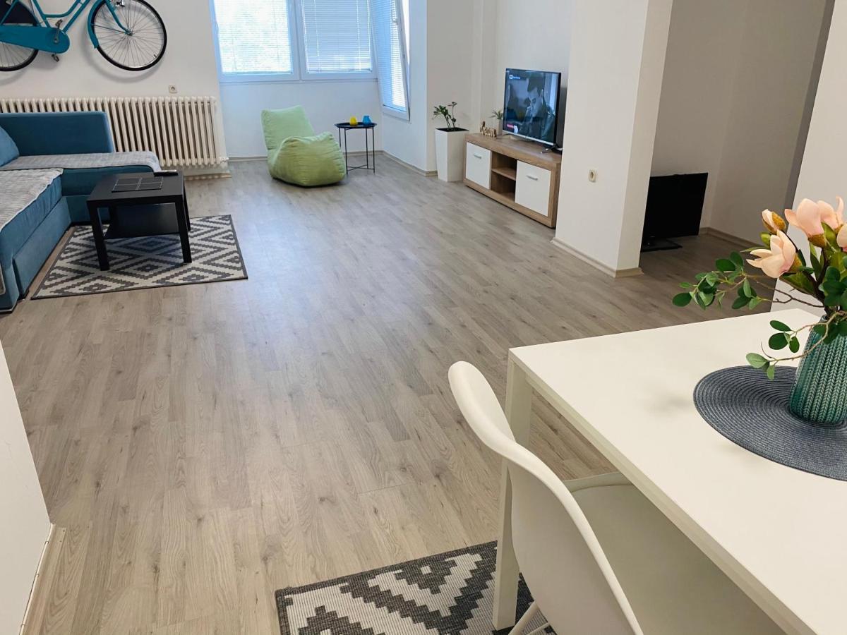 Regina'S Modern Apartment2 Skopje Luaran gambar