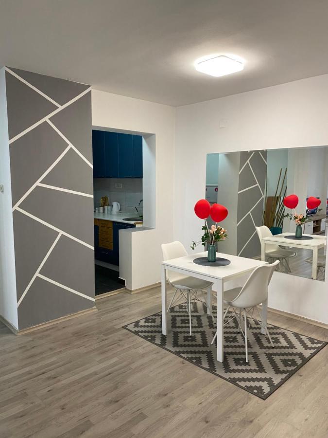 Regina'S Modern Apartment2 Skopje Luaran gambar